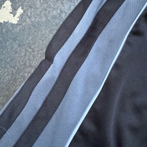 Adidas 100% Polyester Shorts Kids Youth Size Large Black Color Elastic Waist - Picture 4 of 12